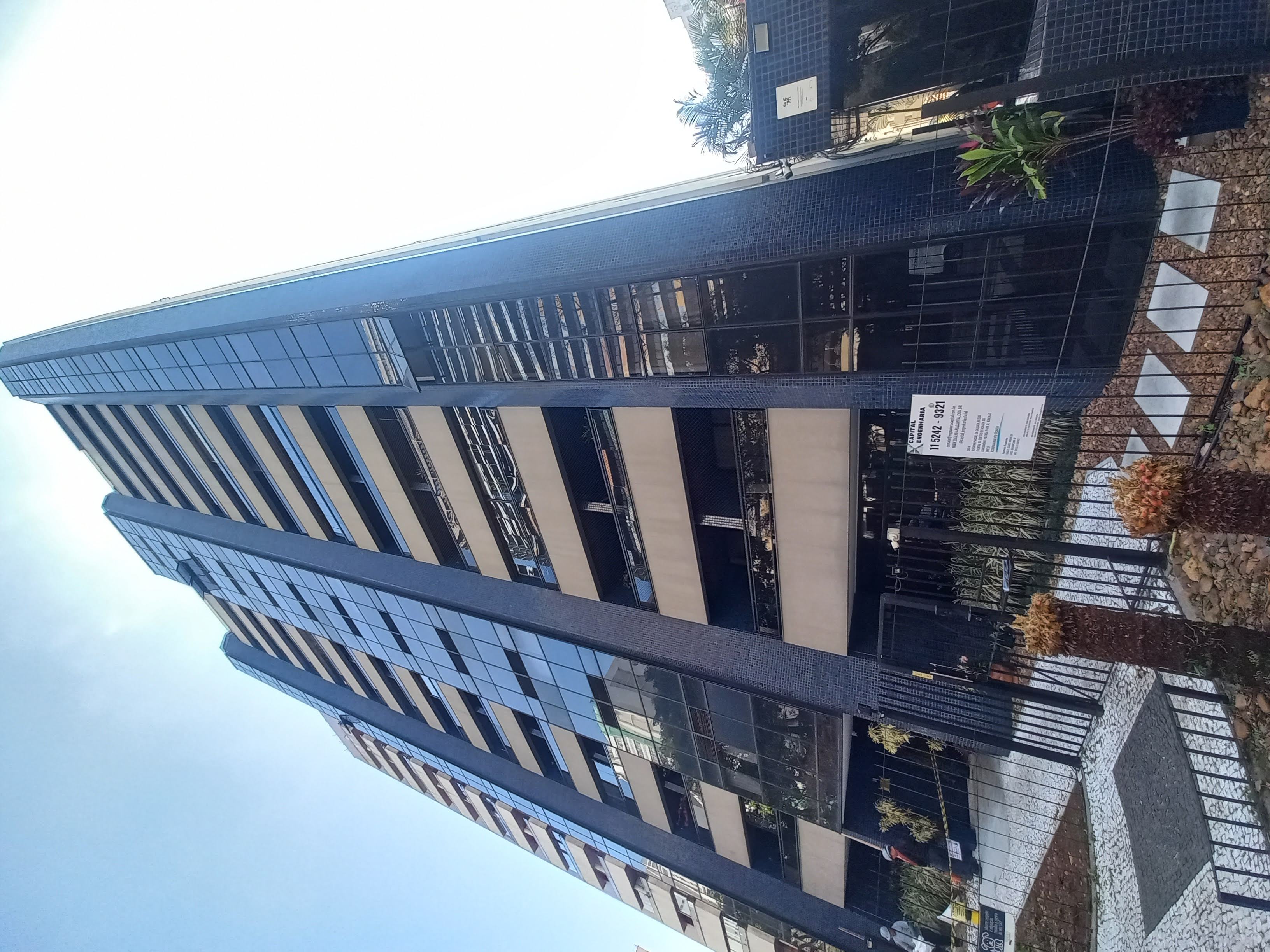 Retrofit fachada e área comum