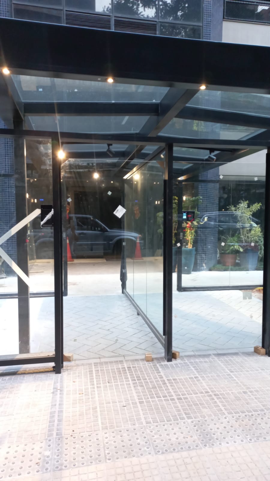 Retrofit fachada e área comum